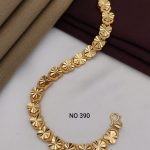 Heart shape women bracelet